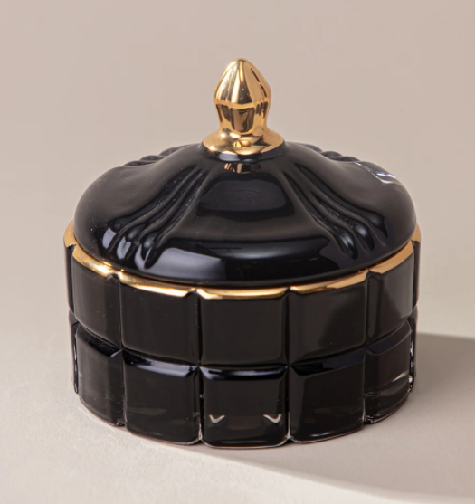 Свеча ароматическая LOVELY BLACK 10,5Х10,2Х10 см. 196-105